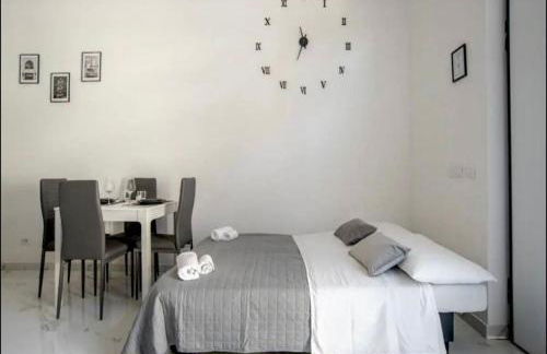 Elegant & Luxe a 200m da Stazione e Aereoporto di Ciampino - Foto 10