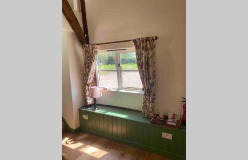 Gorgeous comfortable barn with huge private orchard in quiet Suffolk location - Foto 8