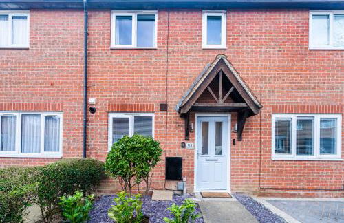 2 Bed Elegant home with Parking in Harlow - Foto 1
