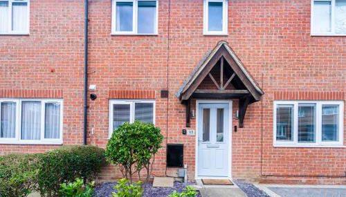 2 Bed Elegant home with Parking in Harlow - Foto 1