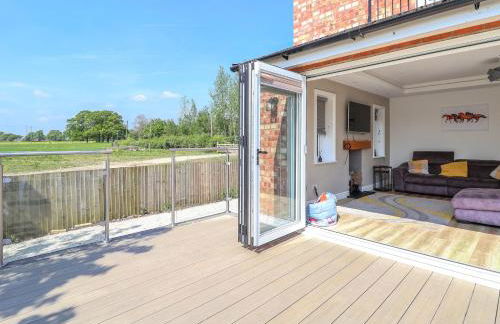 Dolly's House - Photo 7