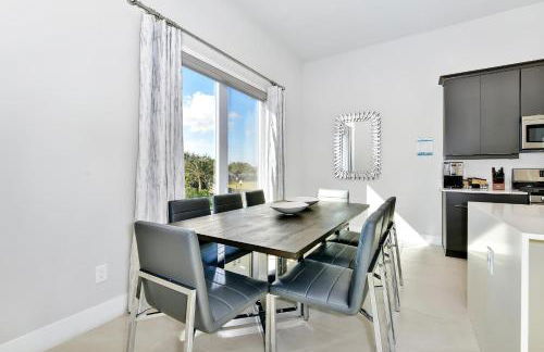 Contemporary Condo With Pool Table Near Disney With Resort & Waterpark Access - B27-212 - Foto 5