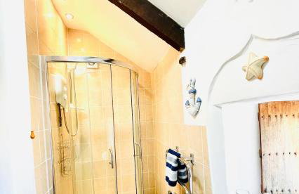 Annie's Cottage - 3 miles from the iconic Minack Theatre - Photo 6