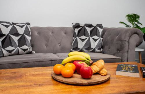 Characterful 2BR Victorian in Prime Jesmond - Fast WiFi & Walk to Station! - Foto 16