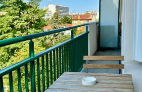 Beau Studio Cosy et calme - face à la gare de Rosny-sous-Bois - 20mn de Paris et Disneyland - Foto 2