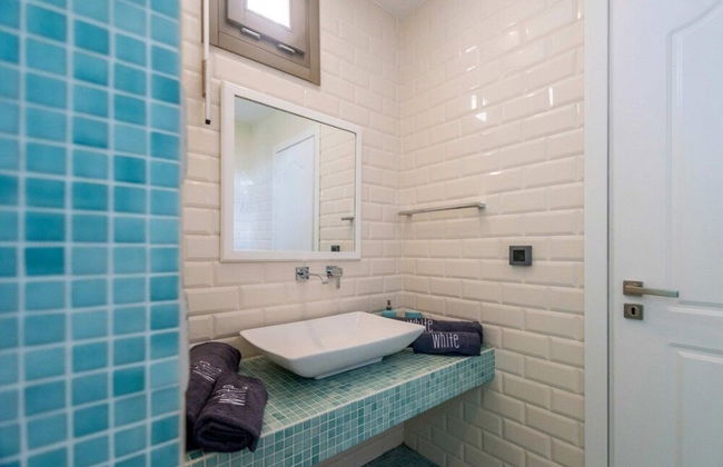 White Villas - Photo 26