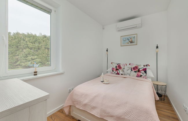 Beautiful House With Garden by Renters - Photo 3