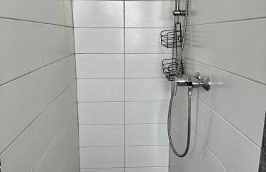 Premium Quartier - Modernes Apartment, 2 Schlafzimmer, WLAN, Parken, Küche - Foto 12