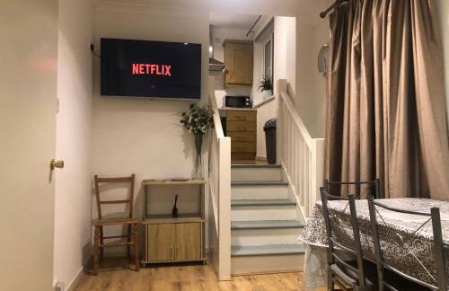 Central Lisburn Duplex Apartment No Parties - Foto 14