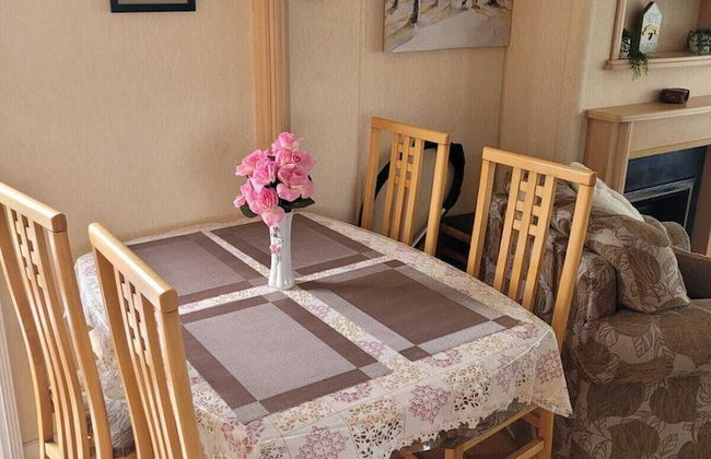 Discover Comfort Home From Home 8-birth Caravan - Photo 16