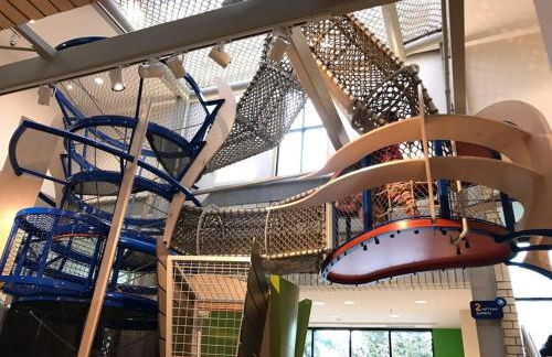 Modern Cozy next to Microsoft, Queen Bed, Parking - Foto 27