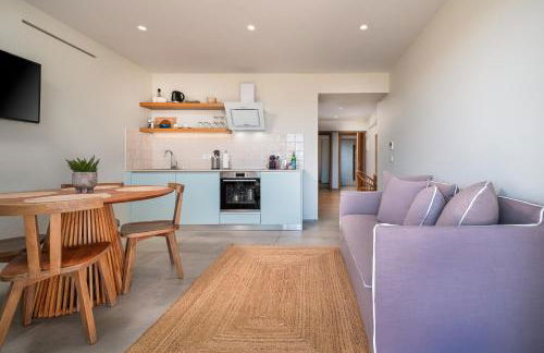 NOA BEACHFRONT SUITES - Foto 20