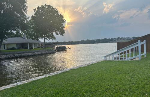 Lakefront Granbury, fishing, quite neighborhood, relaxing! - Foto 3