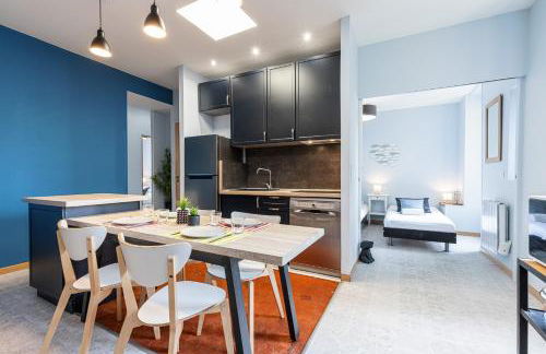 Large 3 Bdr City Center - Photo 10