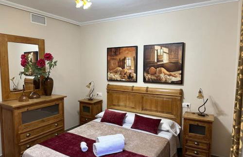 Piso en Linares zona centro con parking gratis - Foto 1