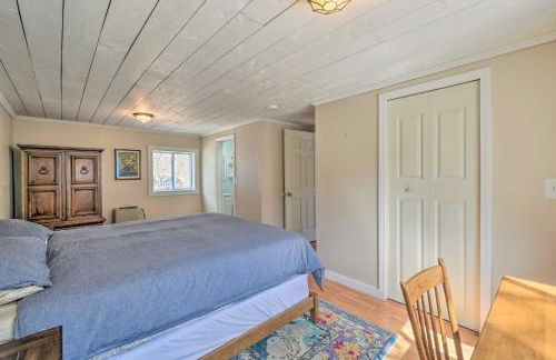 Lakefront Retreat with Large Yard and Boat Dock! - Photo 15