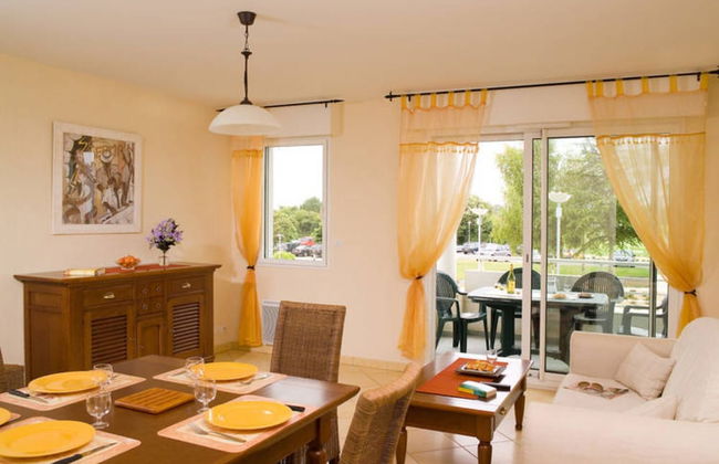 Spacious Villa With a Private Pool on a Golf Course in Loire - Foto 45