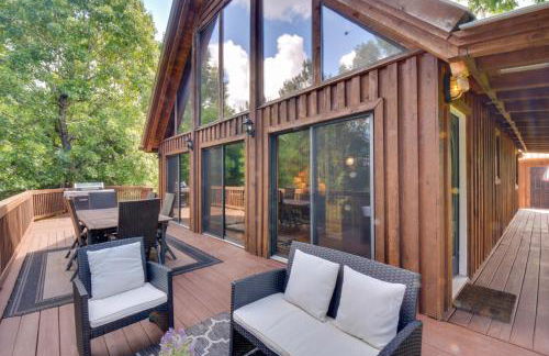 Lakefront Six Mile Vacation Rental with Dock - Foto 23