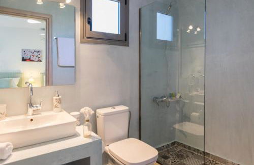 Villa Ilianthos - Photo 11