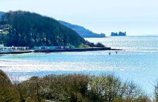 BAYVIEW self-catering coastal bungalow in rural West Wight - Photo 17