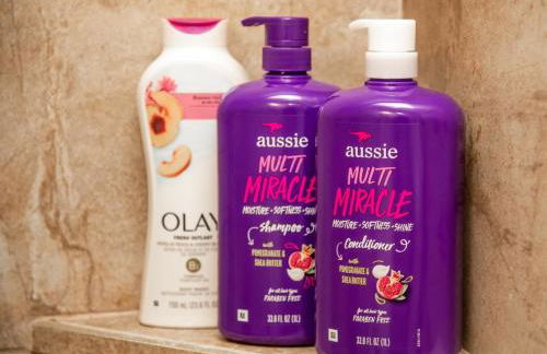 Large Family Home with Game Room - Foto 36