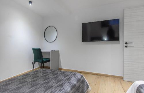 Seafront Villa Kupinica with heated Pool - Foto 52