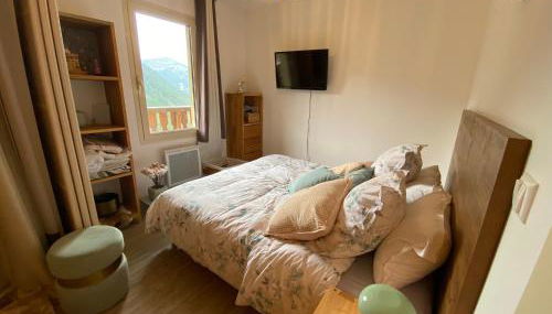 Plein Centre, luxueux 6 personnes, 2 chambres, parking , terrasse, vue époustouflante, Tout pédestre, piste à 100m - Foto 5