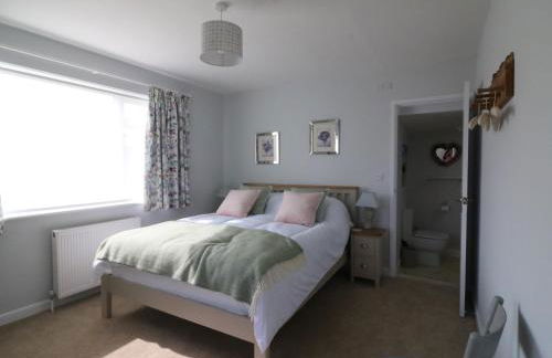 Shipton Hill View - Photo 18