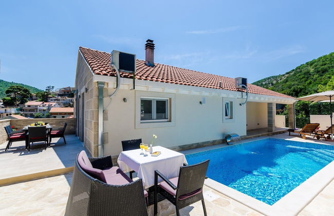 Villa Tranquility Nest Beniva - Three-bedroom Villa With Swimming Pool and Partial Sea View - Foto 31