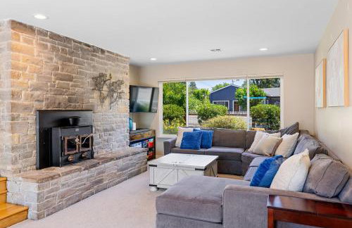 Happy House Getaway - Pool, Hot Tub & Wine Country - Foto 38