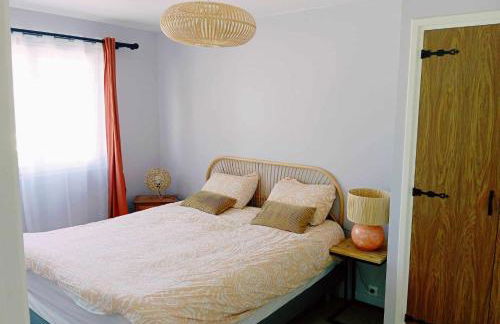 Superbe T3 terrasse et jardin centre bourg - Photo 13