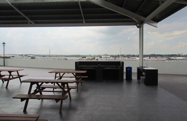 Mdm Woon's at D'Secret Garden - Photo 36