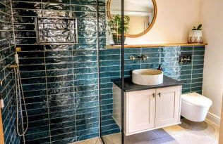 Fresh Modern Home, Stunning Views, Great Location - Foto 8