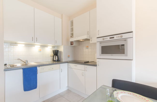 1 bedroom Apartment in De Haan with swimming pool and garden - Photo 2