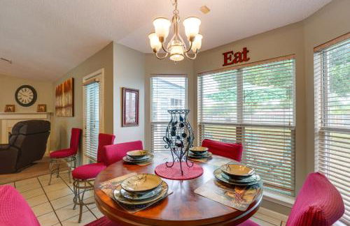 Horn Lake Home with Yard 8 Mi to Graceland! - Foto 8