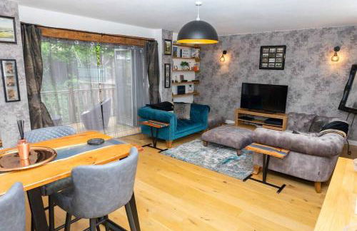 Luxury -Chelt Walking-2Bed-Long Stays-Parking - Foto 8