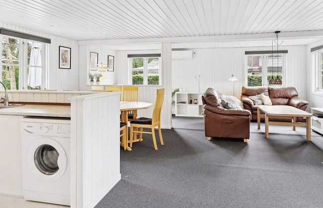 6 Person Holiday Home in Farvang - Photo 9