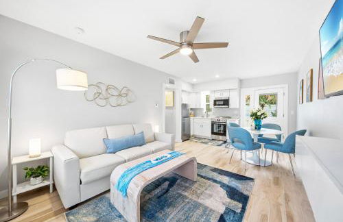 Siesta Key, Heated Pool, Dock on Lagoon, Turtle Beach 1 mile and Crescent Beach 2 miles, 1bdr - Foto 7