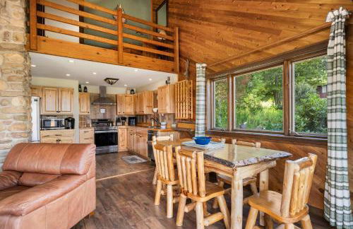 Family-Friendly Cabin with Heated Pool & Sauna - Foto 16
