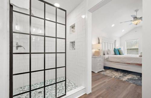 Bayfront Home with Private Pool, Pier, and Firepit - Foto 61