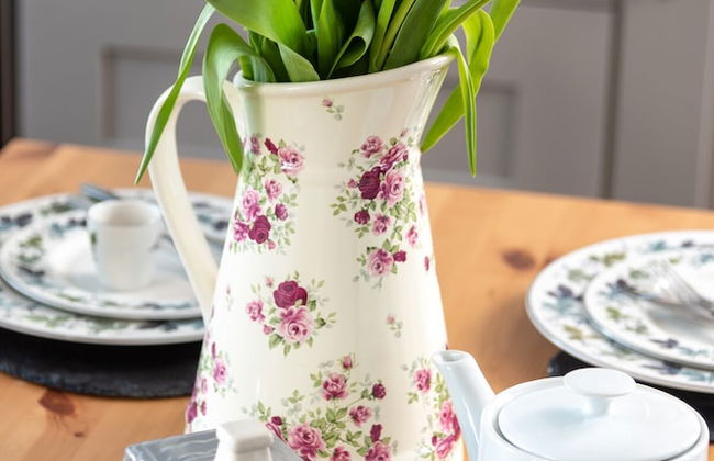 Stunning 1-bed Cottage Near Carlisle With Hot tub - Foto 9