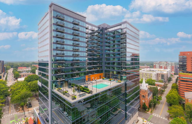 High-rise Apt Raleigh Free Parking Sunset View 1 - Foto 22