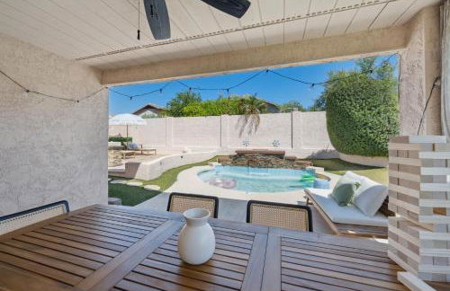 Chic Desert Retreat - Lush Spa Pool - Mini Golf - Foto 35