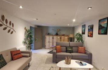 Rez de Jardin d'une Bastide VILLA LA GARDI avec Piscine privée - Foto 18