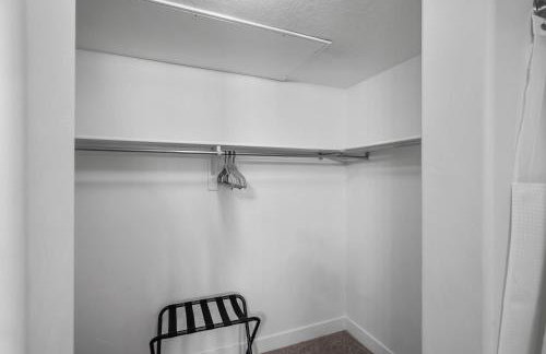 Luxury Place Next to UVU - Photo 12