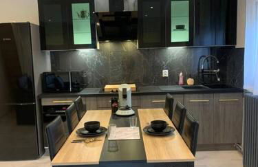 Proche Gare Paris-CDG Stade-de-France Astérix Expo - Foto 2