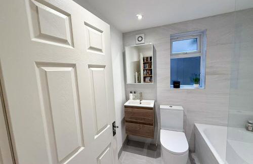 Queens Park Garden Flat near Notting Hill & Little Venice by Staylio - Foto 15