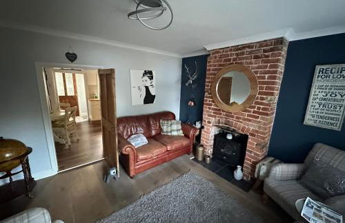 April Cottage Ringwood - Foto 1