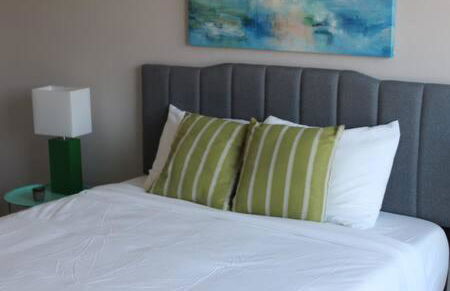 4 mi to Jack Thrice Stadium + amenities - Foto 10