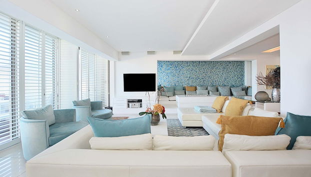 Villa Bleu Blanc in Camps Bay With Pool and Views - Foto 5, Habitación